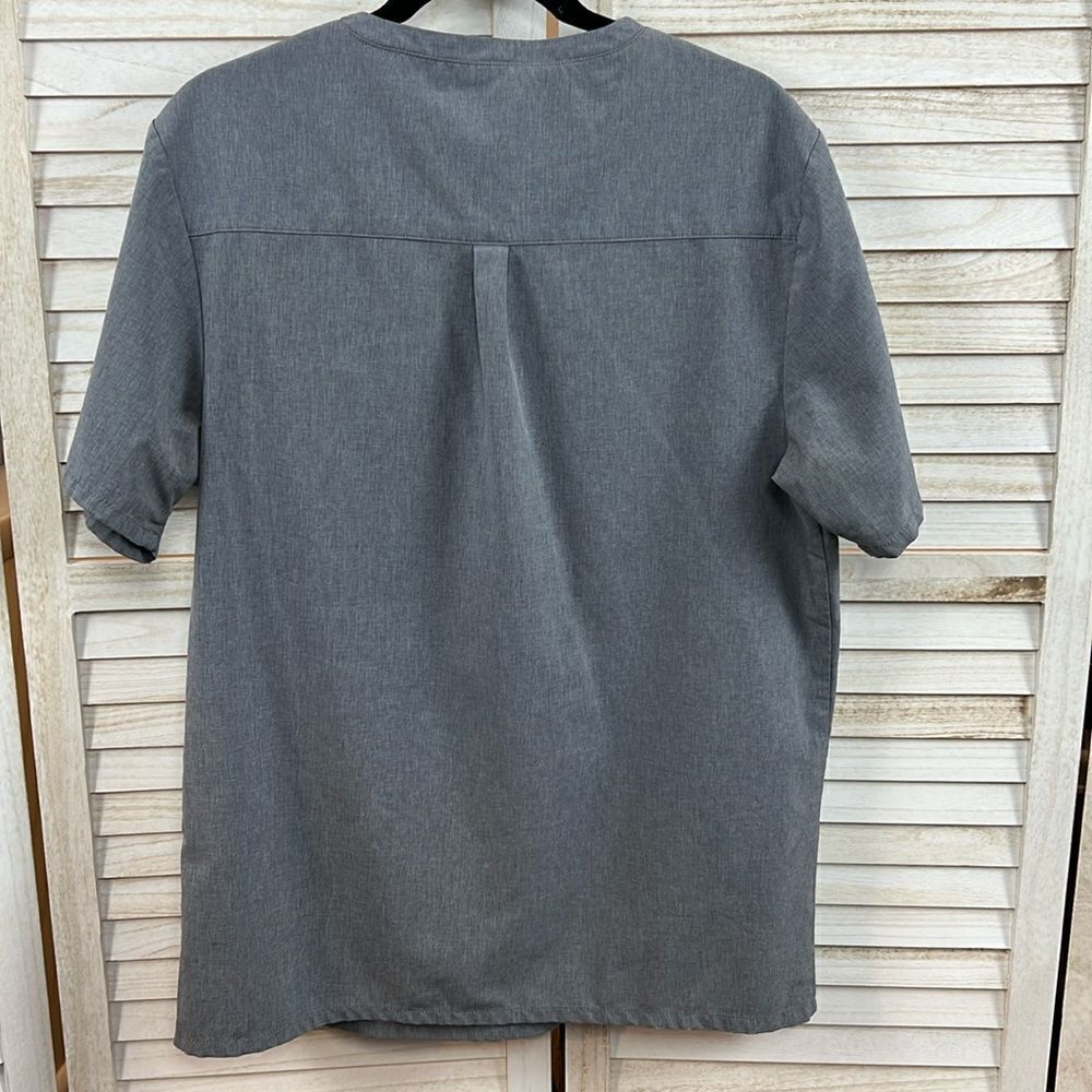 Jaanuu Refined Heathered Gray V-neck Scrub Top Large - Picture 6 of 10